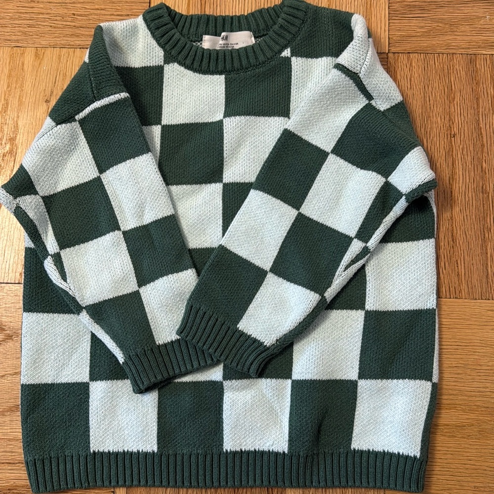 H&M boys holiday sweater!